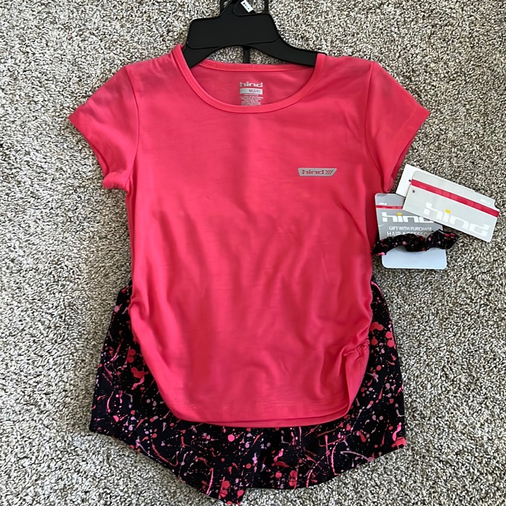 Girls Athletic Outfit Size 5/6 - Picture 1 of 1